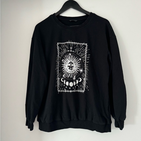 SHEIN Black Sun & Moon Print Sweatshirt - Picture 1 of 3